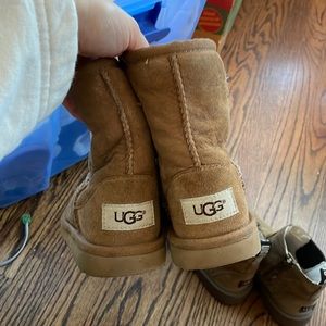 Ugg